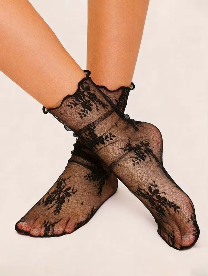 Women’s Sheer Floral Lace Ankle Socks – Elegant Transparent Mesh Crew Socks with Black Floral Pattern